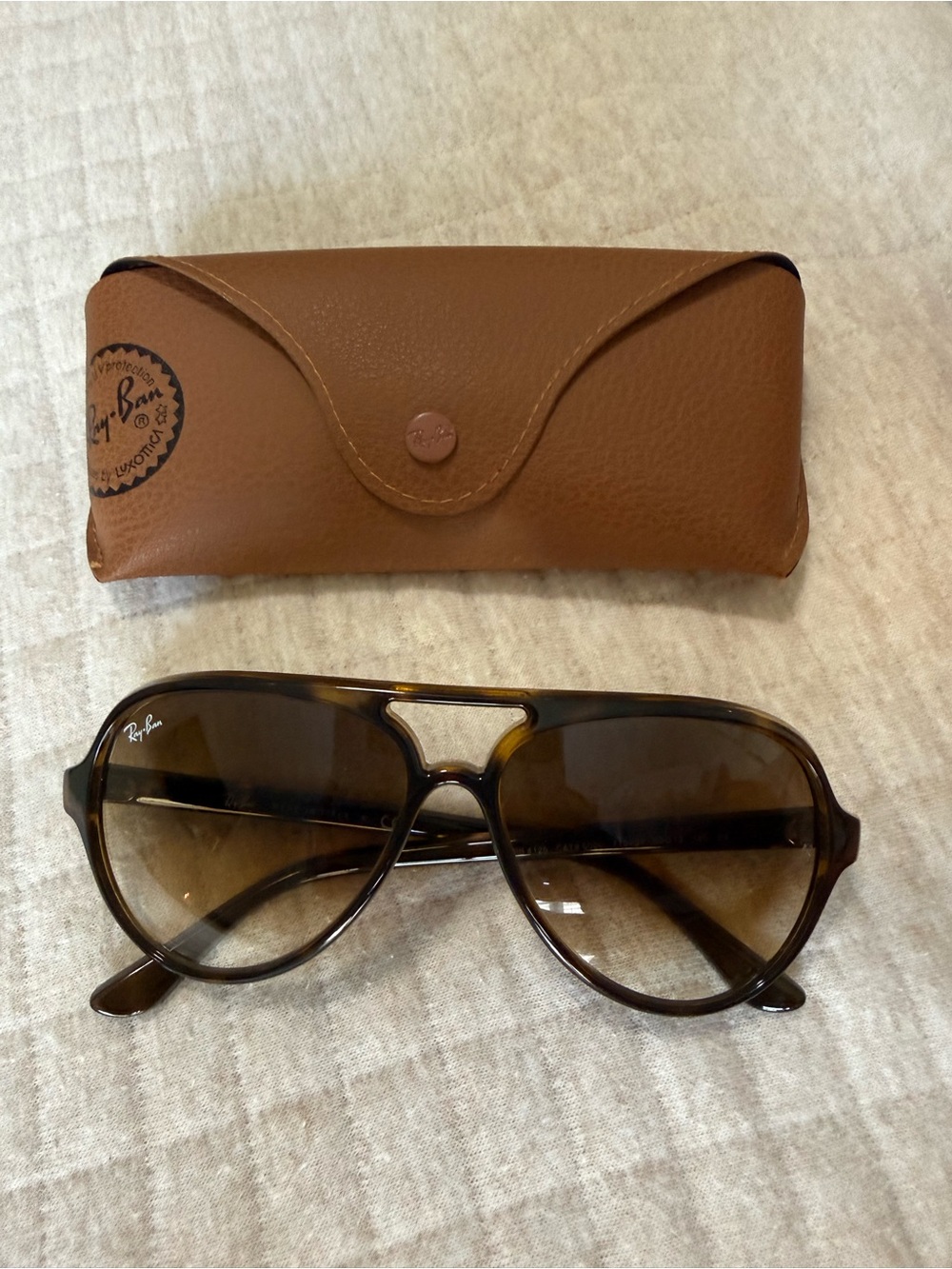Ray-Ban Tortoiseshell Aviator Sunglasses, Havana Brown